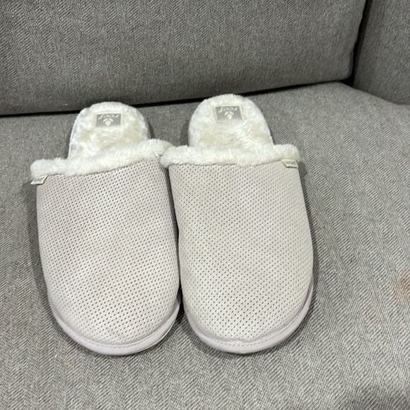 Reef White Perforated Faux Fur Lined Slip On Slippers Womens 8/9 - Picture 2 of 4